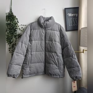 Levi's Courduroy Puffer Jacket in size XL for Women. New With Tags.